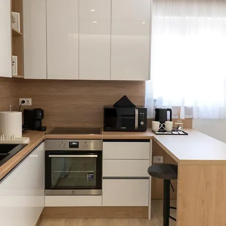 Mateo Apartment