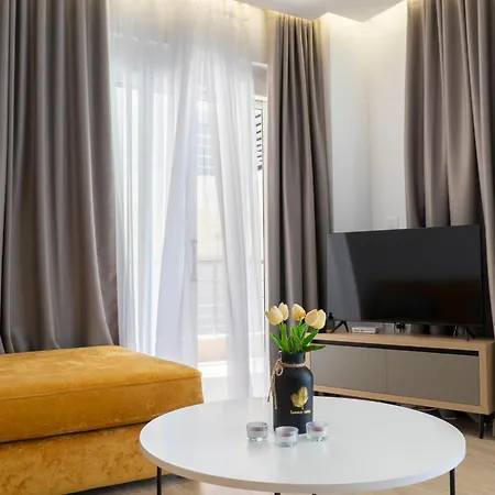 Mateo Apartman Saranda